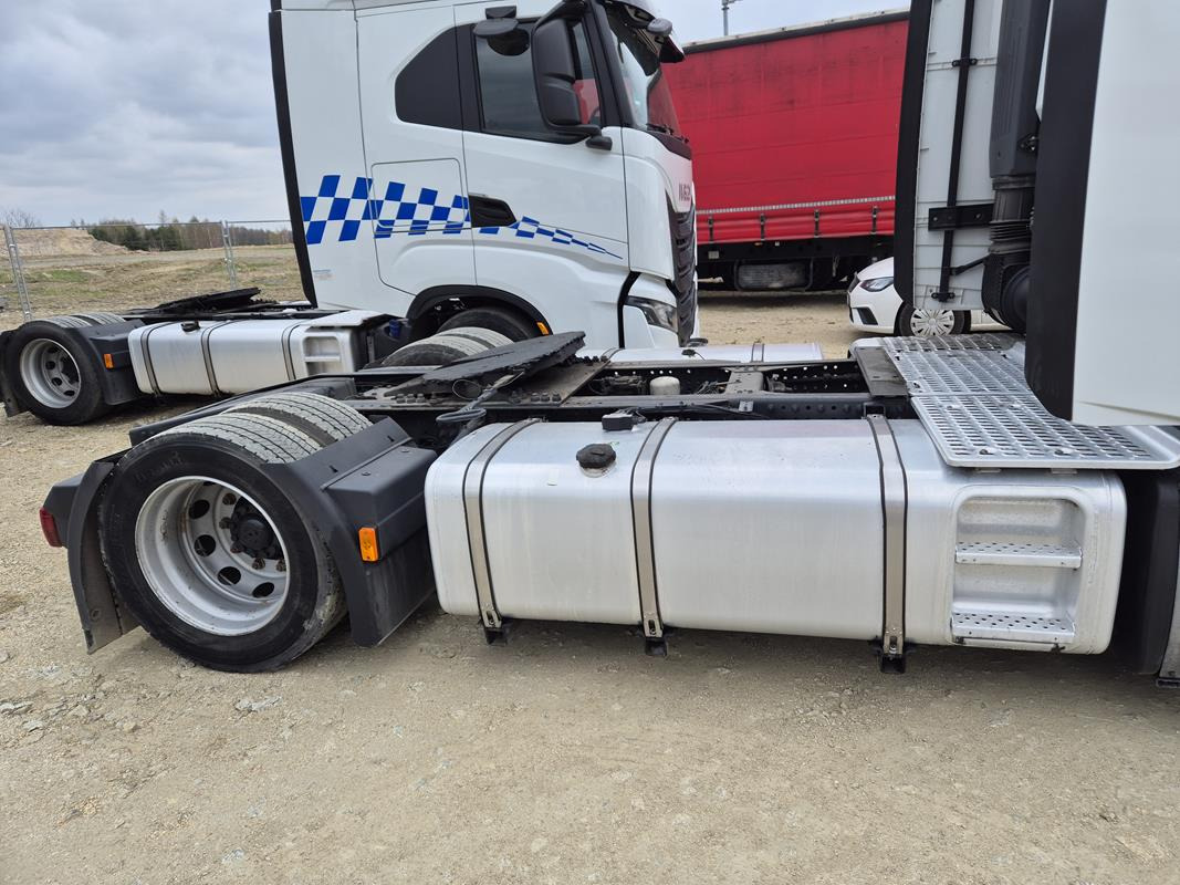 Tractor unit IVECO AS440ST/FP LT CIĄGNIK SIODŁOWY: picture 15