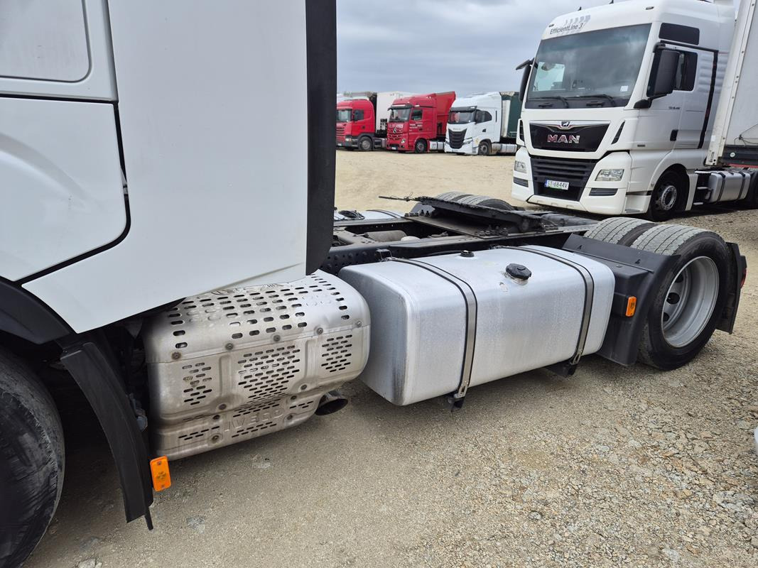 Tractor unit IVECO AS440ST/FP LT CIĄGNIK SIODŁOWY: picture 14