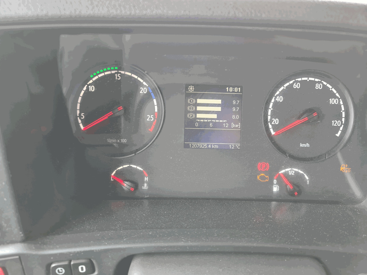 Tractor unit SCANIA R420 CIĄGNIK SIODŁOWY: picture 6