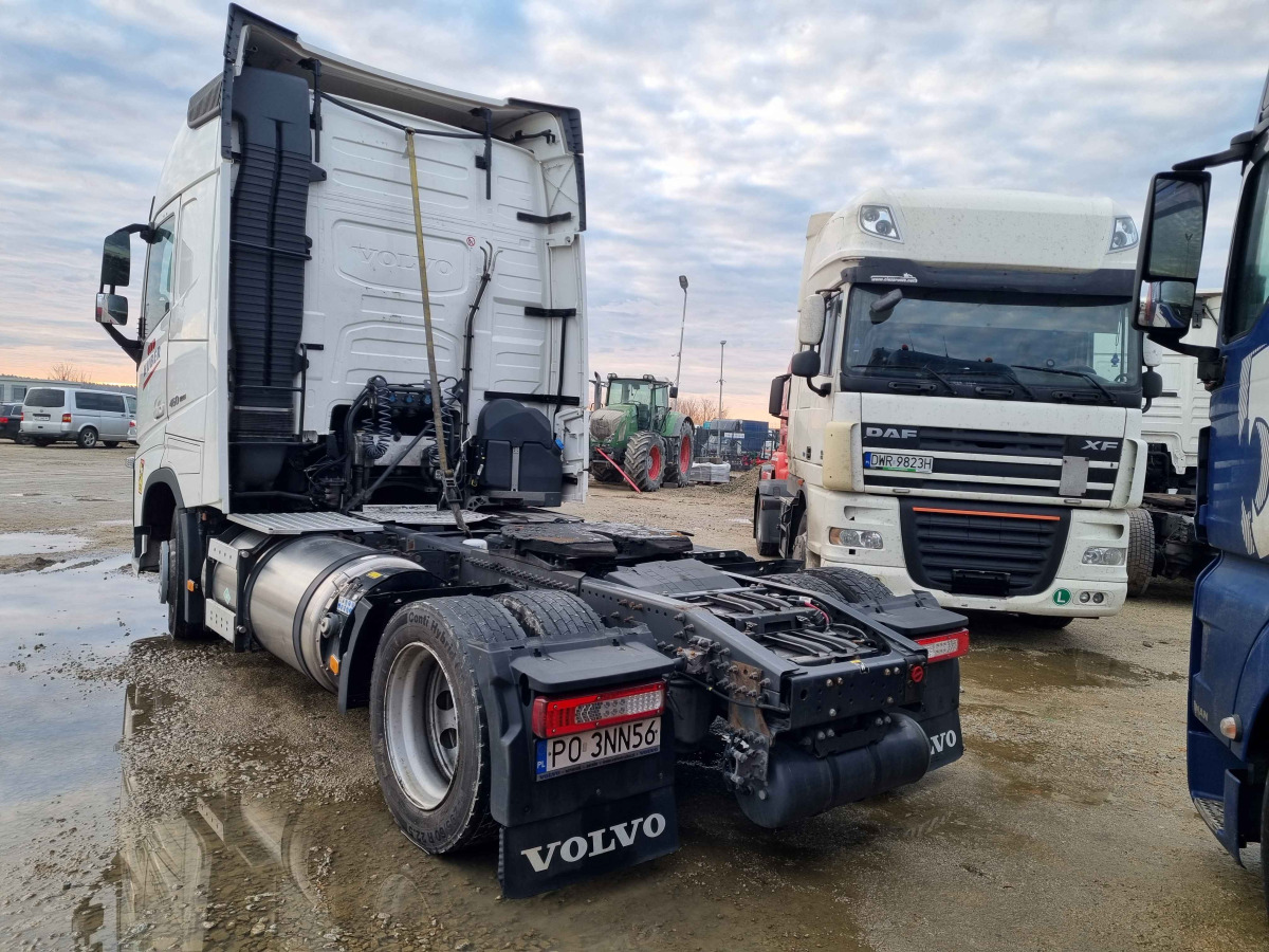 VOLVO FH 460 CIĄGNIK SIODŁOWY - Tractor unit: picture 5 VOLVO FH 460 CIĄGNIK SIODŁOWY - Tractor unit: picture 5
