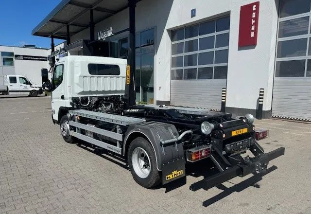 FUSO Canter 9C18 Hakowiec - Garbage truck: picture 2 FUSO Canter 9C18 Hakowiec - Garbage truck: picture 2