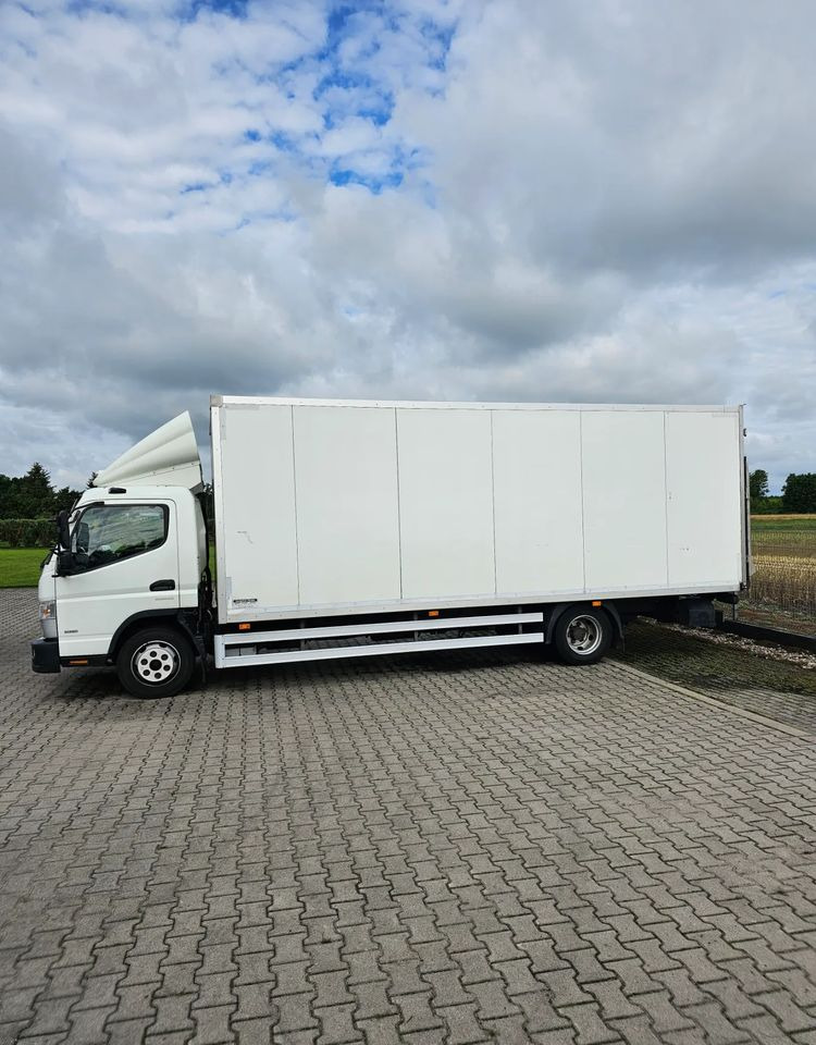 FUSO Canter 9C18 Izoterma - Refrigerator truck: picture 3 FUSO Canter 9C18 Izoterma - Refrigerator truck: picture 3