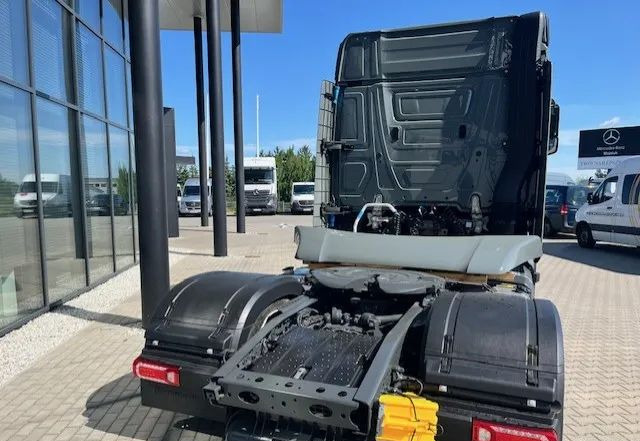 Mercedes-Benz Actros 1848 LSnRL ProCabin Mega - Tractor unit: picture 5 Mercedes-Benz Actros 1848 LSnRL ProCabin Mega - Tractor unit: picture 5