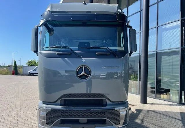 Mercedes-Benz Actros 1848 LSnRL ProCabin Mega - Tractor unit: picture 2 Mercedes-Benz Actros 1848 LSnRL ProCabin Mega - Tractor unit: picture 2