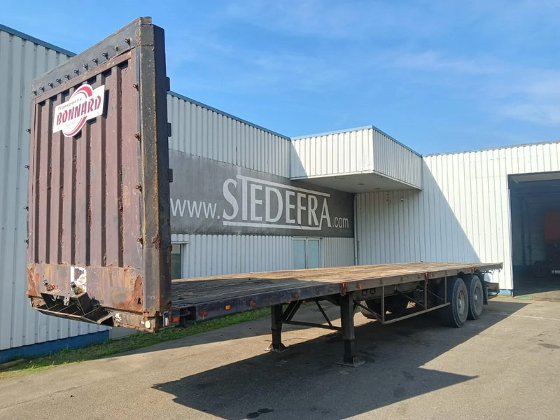 Fruehauf 2 Axle Fruehauf , Flat trailer , Drum Brakes - Dropside/ Flatbed semi-trailer: picture 1 Fruehauf 2 Axle Fruehauf , Flat trailer , Drum Brakes - Dropside/ Flatbed semi-trailer: picture 1