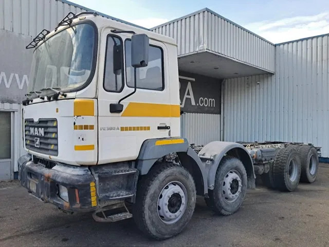 MAN 35-364 / FE 360 A , 8x4 , Spring Suspension , ZF Manual , Airco - Cab chassis truck: picture 1 MAN 35-364 / FE 360 A , 8x4 , Spring Suspension , ZF Manual , Airco - Cab chassis truck: picture 1