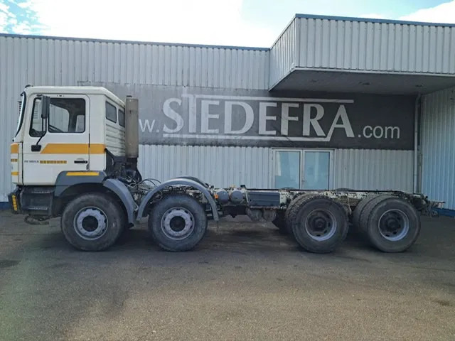 MAN 35-364 / FE 360 A , 8x4 , Spring Suspension , ZF Manual , Airco - Cab chassis truck: picture 2 MAN 35-364 / FE 360 A , 8x4 , Spring Suspension , ZF Manual , Airco - Cab chassis truck: picture 2