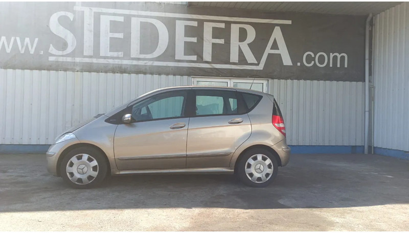 Mercedes-Benz A-Klasse 170 , Airco , leder , distrbute ketting maakt lawaai - Car: picture 2 Mercedes-Benz A-Klasse 170 , Airco , leder , distrbute ketting maakt lawaai - Car: picture 2