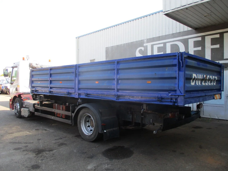 Renault Premium 260 , Manual , 2 way tipper - Tipper: picture 5 Renault Premium 260 , Manual , 2 way tipper - Tipper: picture 5