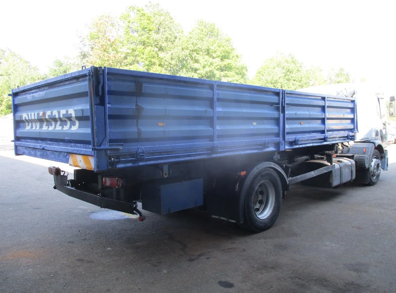 Renault Premium 260 , Manual , 2 way tipper - Tipper: picture 3 Renault Premium 260 , Manual , 2 way tipper - Tipper: picture 3