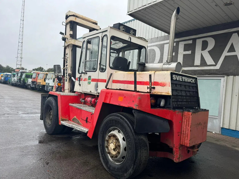 Svetruck 860-28 Pneumatic Tire Forklift - Diesel forklift: picture 4 Svetruck 860-28 Pneumatic Tire Forklift - Diesel forklift: picture 4