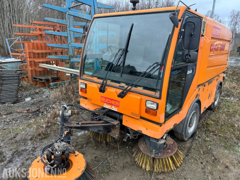 Construction equipment 1900 Andre Bucher CC5000 sopebil: picture 6 Construction equipment 1900 Andre Bucher CC5000 sopebil: picture 6