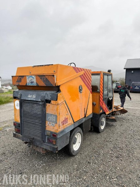1987 Bucher CityCat k-1500 kostebil - Construction equipment: picture 3 1987 Bucher CityCat k-1500 kostebil - Construction equipment: picture 3