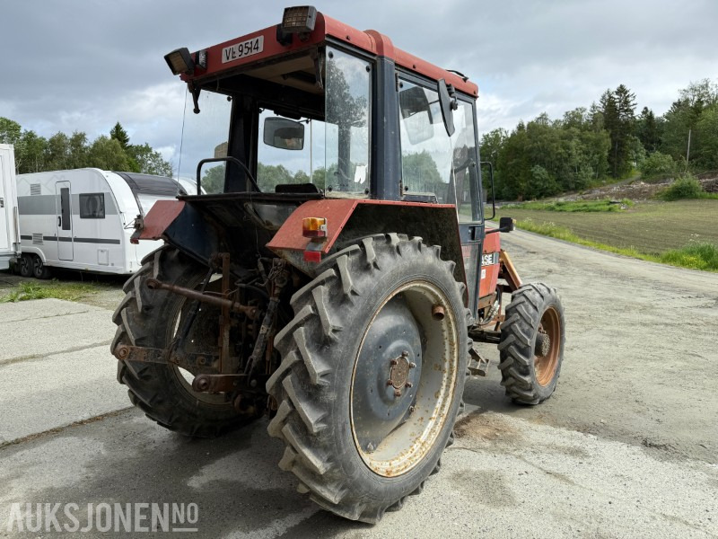 1987 CASE IH 633 traktor med skogkjettinger - Farm tractor: picture 3 1987 CASE IH 633 traktor med skogkjettinger - Farm tractor: picture 3