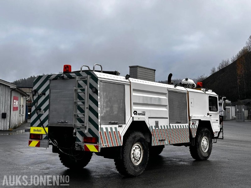 1994 MAN 16.422 FAFG med Rosenbauer NH30 påbygg – terrenggående brann-, renholds- og spylerbil - Fire truck: picture 5 1994 MAN 16.422 FAFG med Rosenbauer NH30 påbygg – terrenggående brann-, renholds- og spylerbil - Fire truck: picture 5