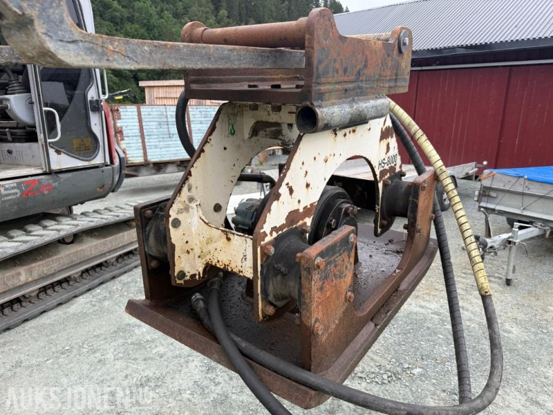 2000 Stanley hs-8000 - maskinplate til gravemaskin med kombi s50/60 feste - Roller: picture 1 2000 Stanley hs-8000 - maskinplate til gravemaskin med kombi s50/60 feste - Roller: picture 1