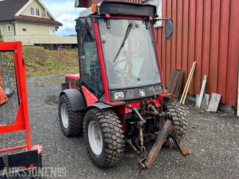 2002 Antonio Carraro Superpark 4400 HST med v-plog og snøfreser - Farm tractor: picture 3 2002 Antonio Carraro Superpark 4400 HST med v-plog og snøfreser - Farm tractor: picture 3