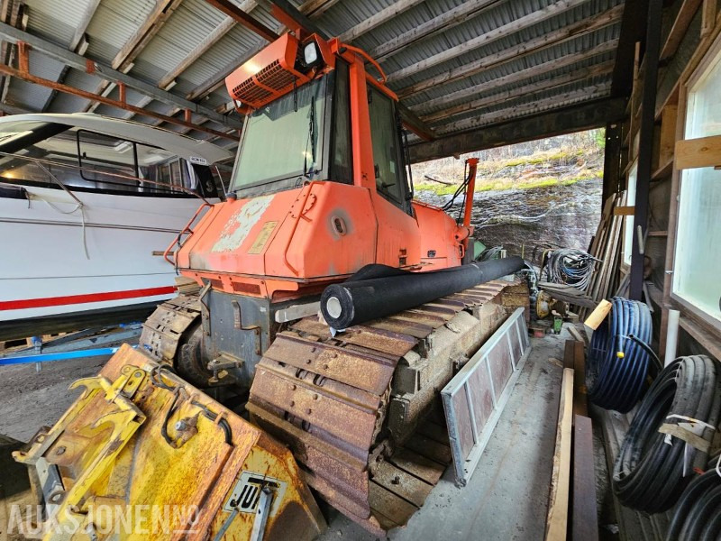 2003 New Holland D180 beltedrevet bulldoser - Construction equipment: picture 2 2003 New Holland D180 beltedrevet bulldoser - Construction equipment: picture 2