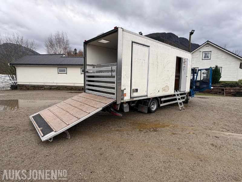 2004 Iveco Eurocargo hestebil - Livestock truck: picture 3 2004 Iveco Eurocargo hestebil - Livestock truck: picture 3