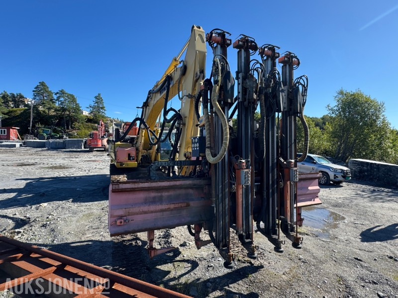 2005 Komatsu PC230 LC-7 Gravemaskin m/ Sandvik DQ440 steintrimmer - Drilling rig: picture 5 2005 Komatsu PC230 LC-7 Gravemaskin m/ Sandvik DQ440 steintrimmer - Drilling rig: picture 5