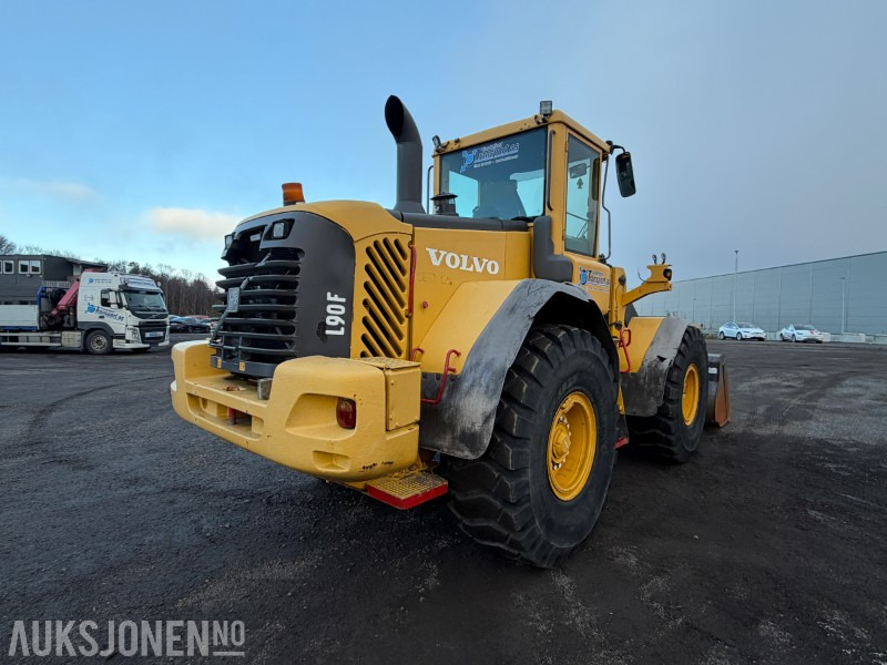 2006 Volvo L90E hjullaster - Sentralsmøring - Joystick - Tilleggshydraulikk - Wheel loader: picture 5 2006 Volvo L90E hjullaster - Sentralsmøring - Joystick - Tilleggshydraulikk - Wheel loader: picture 5