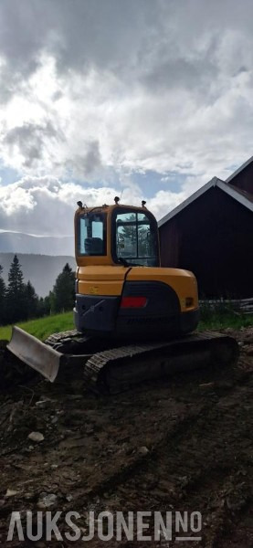 Excavator 2007 Volvo ECR58 med tilbehør: picture 8