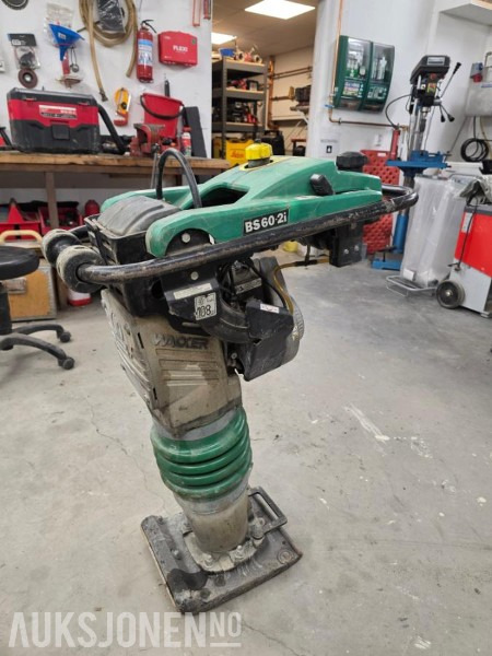 2007 Wacker Stamper - Roller: picture 3 2007 Wacker Stamper - Roller: picture 3