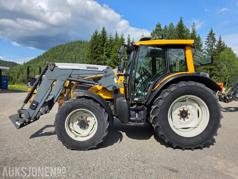 2008 Valtra N111 Traktor - 6140 Arbeidstimer - Valtra 45 Frontlaster - Farm tractor: picture 3 2008 Valtra N111 Traktor - 6140 Arbeidstimer - Valtra 45 Frontlaster - Farm tractor: picture 3