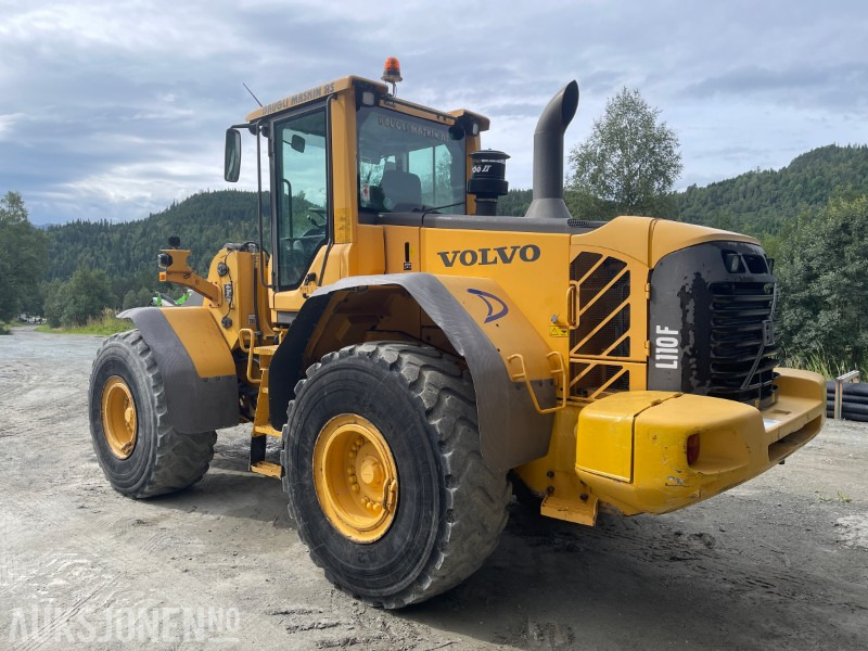 2008 Volvo L110F hjullaster med skuff - sentralsmøring - 3/4 funksjon-Skriver med vekt-kamera - ekstra lys - Wheel loader: picture 3 2008 Volvo L110F hjullaster med skuff - sentralsmøring - 3/4 funksjon-Skriver med vekt-kamera - ekstra lys - Wheel loader: picture 3