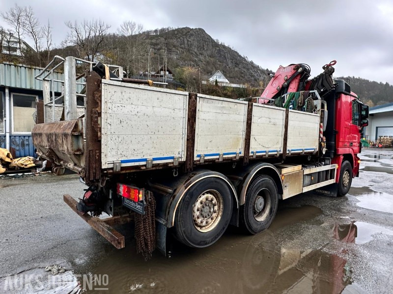 2009 Mercedes-Benz 2551L/42 6X2M Kranbil m/Fassi F235XP kran | Luft foran og bak | Krok og plan, 305520km - Crane truck: picture 5 2009 Mercedes-Benz 2551L/42 6X2M Kranbil m/Fassi F235XP kran | Luft foran og bak | Krok og plan, 305520km - Crane truck: picture 5