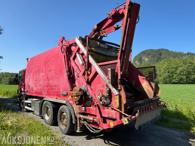 2010 Scania P-serie komprimatorbil med kran / Nylig EU-godkjent - Garbage truck: picture 3 2010 Scania P-serie komprimatorbil med kran / Nylig EU-godkjent - Garbage truck: picture 3
