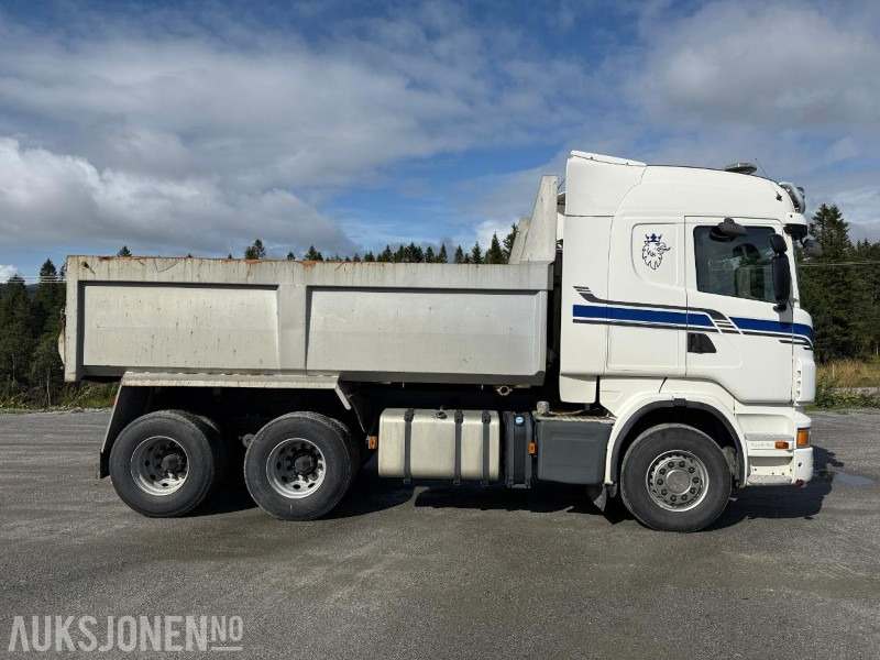 2011 Scania R620 6X4 Tippbil med 2005 Carnehl trippelkjerre - Tipper: picture 3 2011 Scania R620 6X4 Tippbil med 2005 Carnehl trippelkjerre - Tipper: picture 3