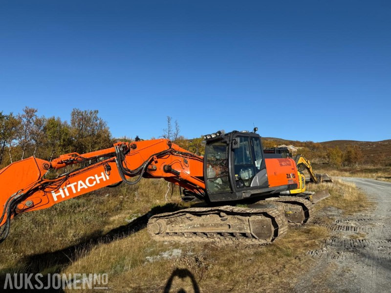 2013 Hitachi Zaxis 210LC - Excavator: picture 1 2013 Hitachi Zaxis 210LC - Excavator: picture 1