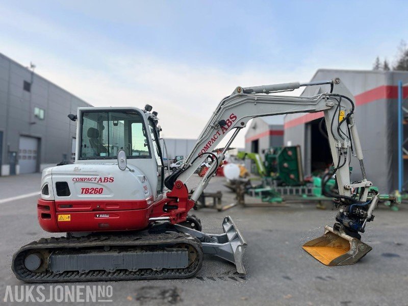 2014 TAKEUCHI TB260 MINIGRAVER SMP TILTROTATOR OG S40 HK FESTE PLANERINGSSKUFF - Mini excavator: picture 4 2014 TAKEUCHI TB260 MINIGRAVER SMP TILTROTATOR OG S40 HK FESTE PLANERINGSSKUFF - Mini excavator: picture 4