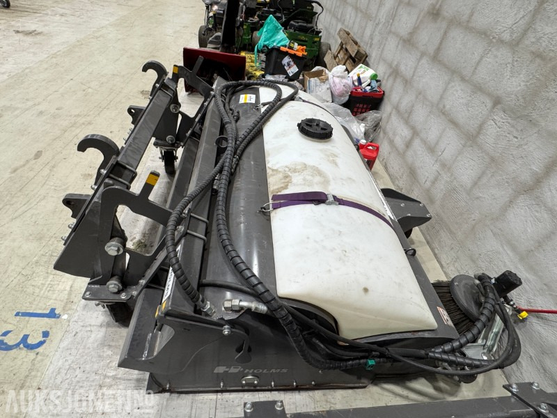 2015 Holms SU-1,85 - feiemaskin med trimafeste | lite brukt! - Construction equipment: picture 5 2015 Holms SU-1,85 - feiemaskin med trimafeste | lite brukt! - Construction equipment: picture 5