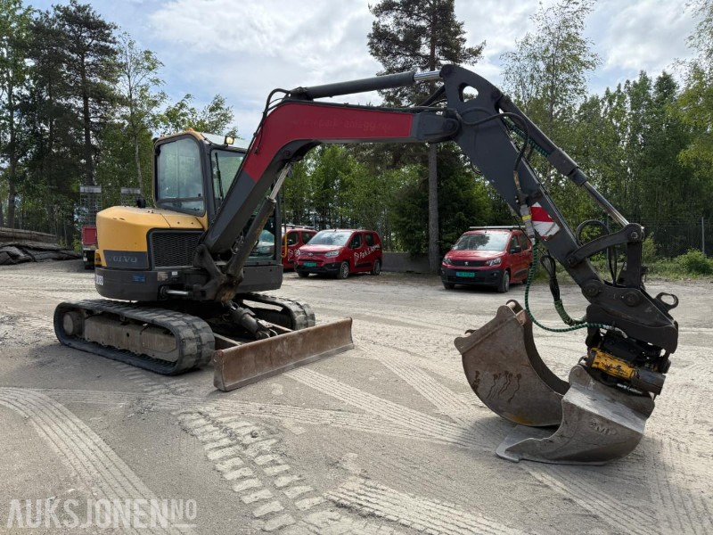 2015 Volvo ECR58D BELTEGRAVER ROTORTILT 2 SKUFFER SERVICEHISTORIKK. - Excavator: picture 2 2015 Volvo ECR58D BELTEGRAVER ROTORTILT 2 SKUFFER SERVICEHISTORIKK. - Excavator: picture 2