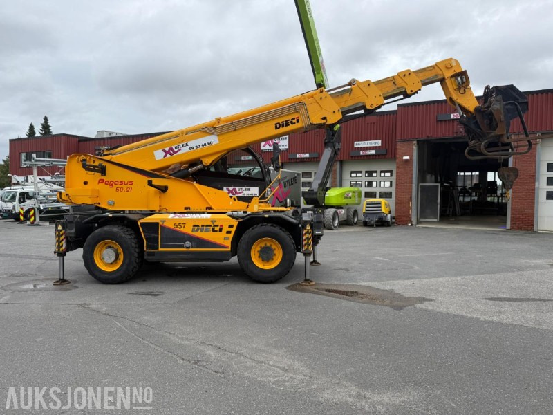 2016 Dieci PEGASUS 50.21 RUNDTOMSVINGENDE TELESKOPTRUCK M/PALLEGAFLER OG SKUFF - SERVICEHISTORIKK - Telescopic handler: picture 4 2016 Dieci PEGASUS 50.21 RUNDTOMSVINGENDE TELESKOPTRUCK M/PALLEGAFLER OG SKUFF - SERVICEHISTORIKK - Telescopic handler: picture 4