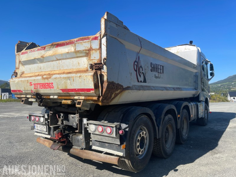 2016 Volvo FH16 FH750 8x4 tippbil - Tipper: picture 4 2016 Volvo FH16 FH750 8x4 tippbil - Tipper: picture 4