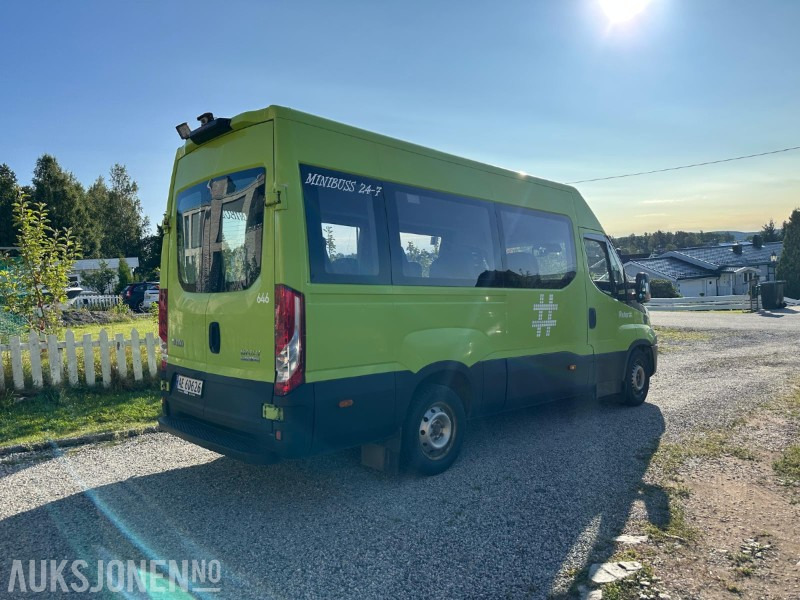 2016-modell Iveco Daily Minibuss Rygge Kamera, Multiratt, RWD - Minibus, Passenger van: picture 5 2016-modell Iveco Daily Minibuss Rygge Kamera, Multiratt, RWD - Minibus, Passenger van: picture 5