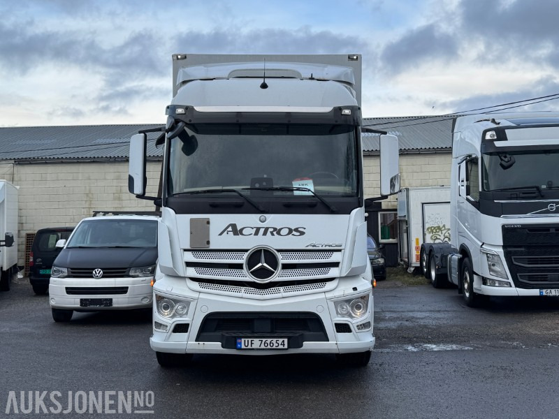 2017 Mercedes-Benz Actros 4x2 SKAPBIL EURO6 BUSSBYGG M/SIDEÅPNING HELLUFT ZEPRO - Box truck: picture 2 2017 Mercedes-Benz Actros 4x2 SKAPBIL EURO6 BUSSBYGG M/SIDEÅPNING HELLUFT ZEPRO - Box truck: picture 2