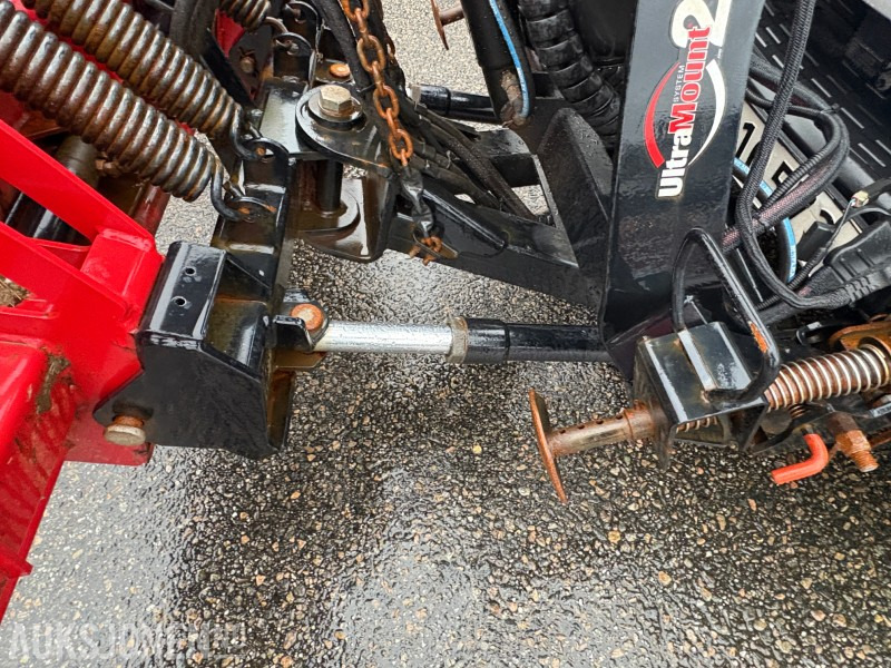 Dropside/ Flatbed truck 2019 Iveco Daily planbil m/ Hilltip IceStriker og Western Wide-Out brøyteplog - EU godkjent til 04.11.2026: picture 10