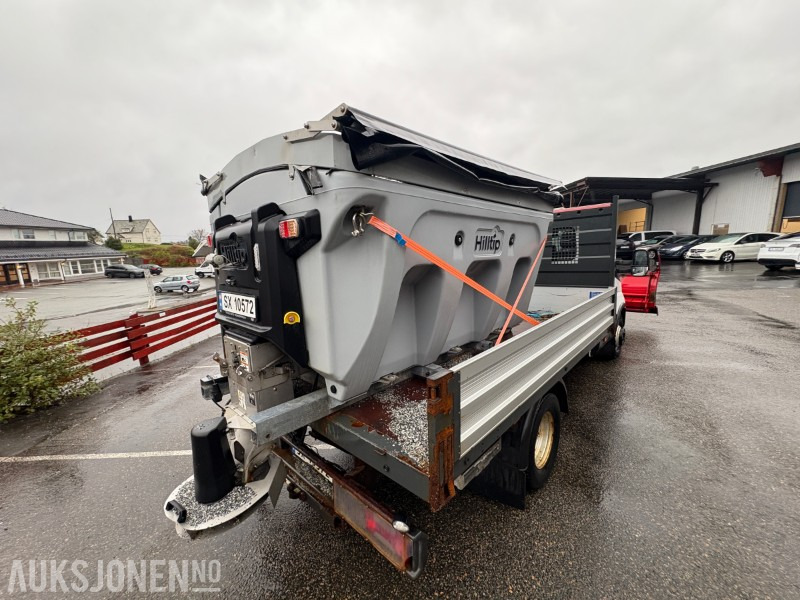 Dropside/ Flatbed truck 2019 Iveco Daily planbil m/ Hilltip IceStriker og Western Wide-Out brøyteplog - EU godkjent til 04.11.2026: picture 17