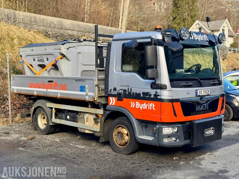2019 MAN TGL 8.220 - S/V Dekk - Brøyteskjær - Strøkasse - Baklem - Eu-godkjent til 12/25 - Km: 61546 - Tipper: picture 2 2019 MAN TGL 8.220 - S/V Dekk - Brøyteskjær - Strøkasse - Baklem - Eu-godkjent til 12/25 - Km: 61546 - Tipper: picture 2