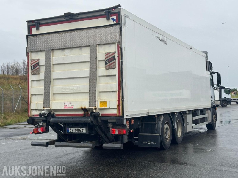 2019 Mercedes-Benz ACTROS - 6x2 - Eu-godkjent til 07/26 - Km: 150607 - Box truck: picture 3 2019 Mercedes-Benz ACTROS - 6x2 - Eu-godkjent til 07/26 - Km: 150607 - Box truck: picture 3