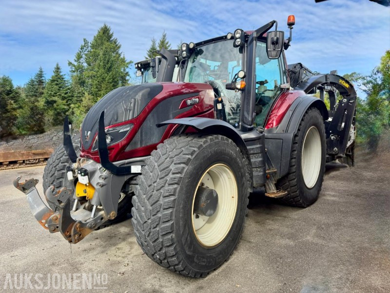 2019 Valtra T234 - Traktor - Frontlaster - Skuffe - Eu-godkjent til 12/25 - Timer: 3543 - Farm tractor: picture 1 2019 Valtra T234 - Traktor - Frontlaster - Skuffe - Eu-godkjent til 12/25 - Timer: 3543 - Farm tractor: picture 1