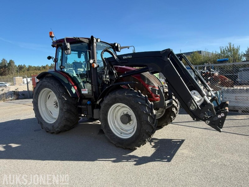 2020 Valtra A134 Traktor m/frontlaster- 917 timer. - Farm tractor: picture 3 2020 Valtra A134 Traktor m/frontlaster- 917 timer. - Farm tractor: picture 3