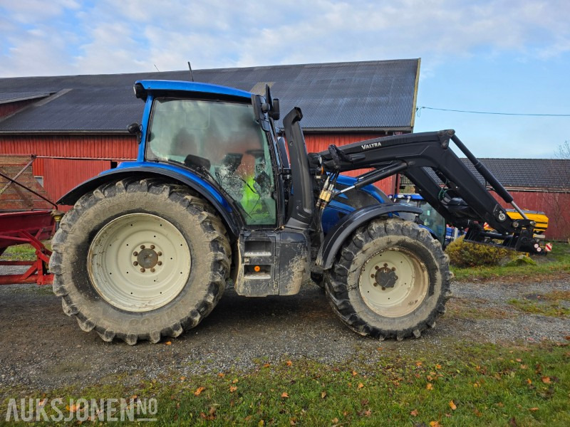 2021 Valtra N174 med lesseapparat - Farm tractor: picture 4 2021 Valtra N174 med lesseapparat - Farm tractor: picture 4
