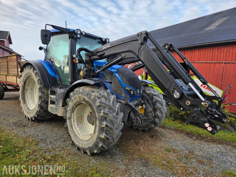 2021 Valtra N174 med lesseapparat - Farm tractor: picture 2 2021 Valtra N174 med lesseapparat - Farm tractor: picture 2