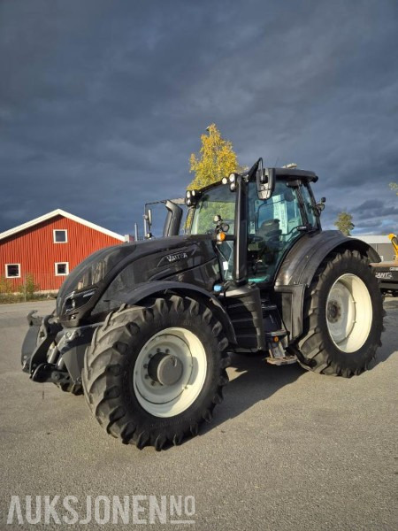 2021 Valtra T254 traktor 4X4, FRONTHYDRAULIKK, VENDBAR FØRERPLASS - Farm tractor: picture 1 2021 Valtra T254 traktor 4X4, FRONTHYDRAULIKK, VENDBAR FØRERPLASS - Farm tractor: picture 1