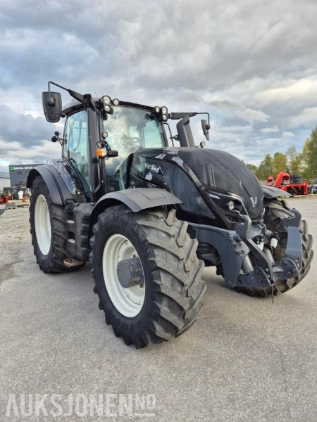 2021 Valtra T254 traktor 4X4, FRONTHYDRAULIKK, VENDBAR FØRERPLASS - Farm tractor: picture 3 2021 Valtra T254 traktor 4X4, FRONTHYDRAULIKK, VENDBAR FØRERPLASS - Farm tractor: picture 3
